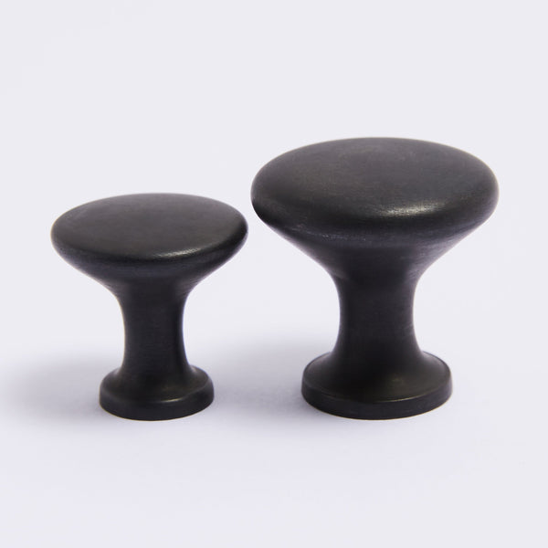 Ascot Knob - Scorched Black:Small:Hepburn Hardware