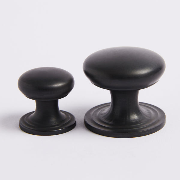 Kew Knob - Scorched Black:Hepburn Hardware