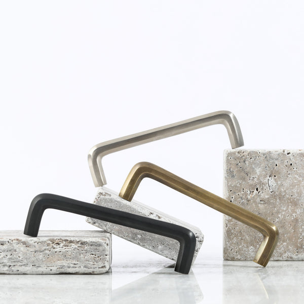 Henley Handle - Scorched Black:Hepburn Hardware