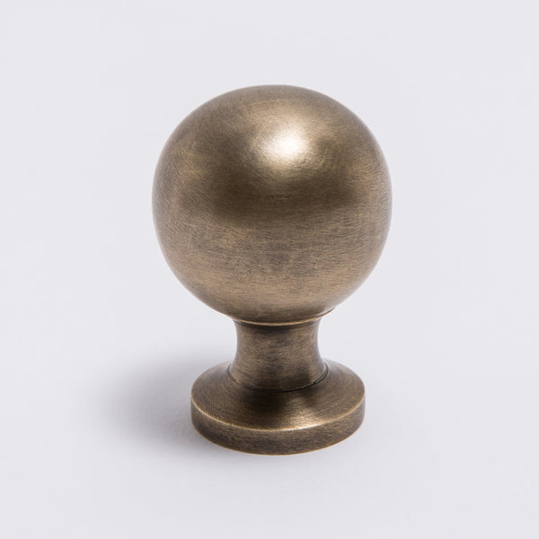 Surrey Knob - Acid Washed Brass:Large:Hepburn Hardware